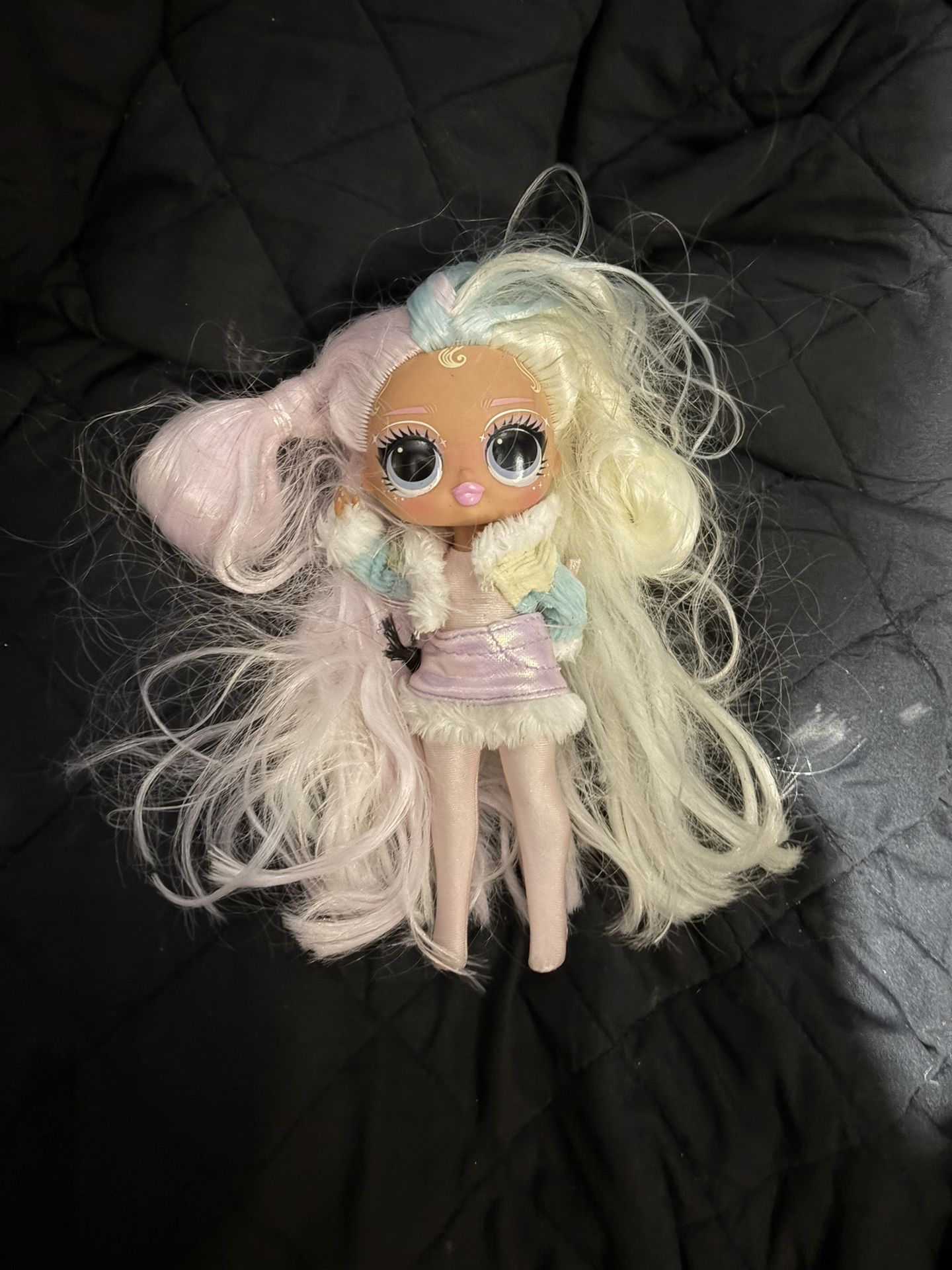 LOL TWEENS DOLL-REDUCED!