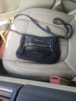 Micheal  Kors Purse 
