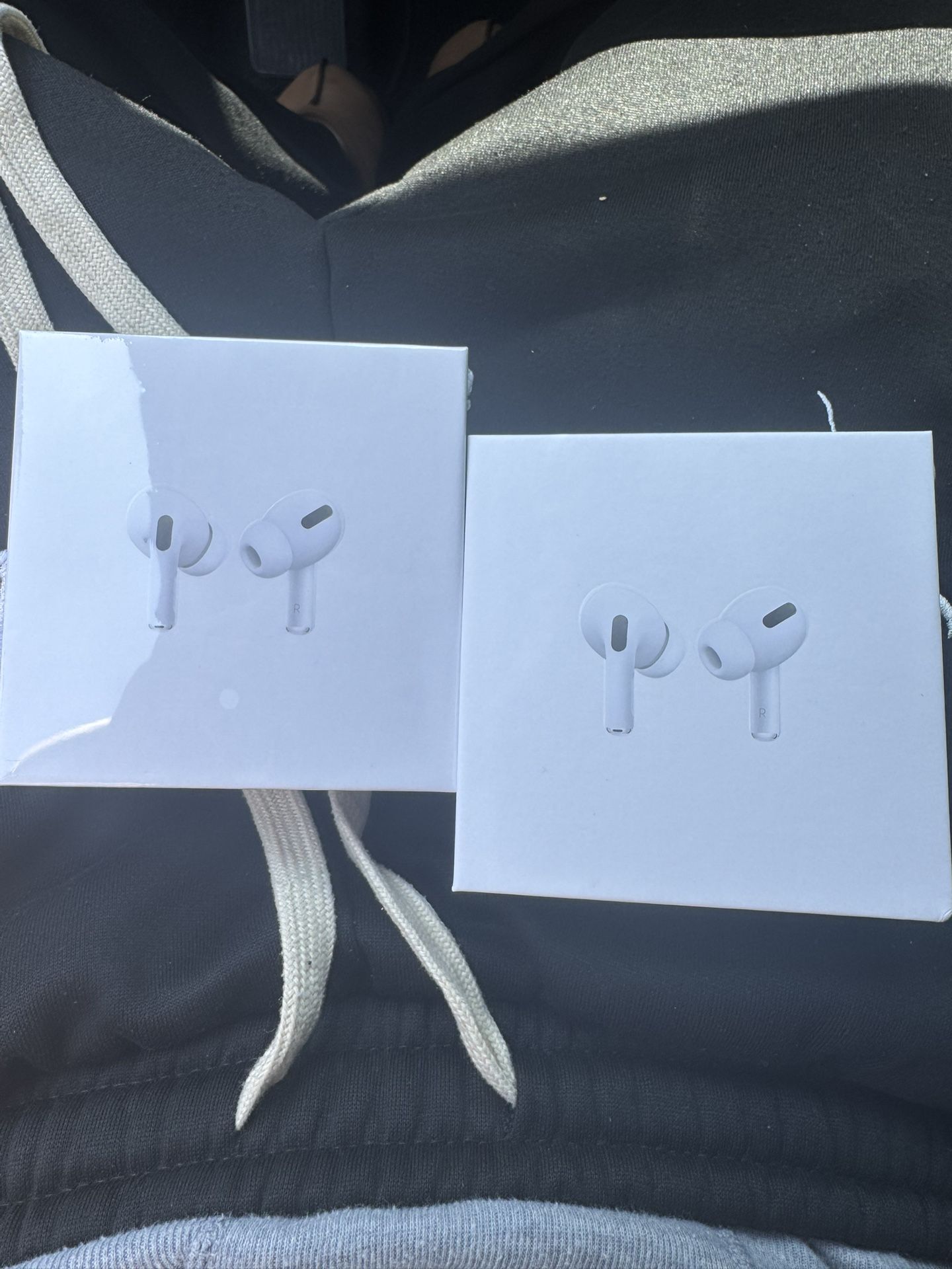 Air Pods Pro MagSafe Charging Case