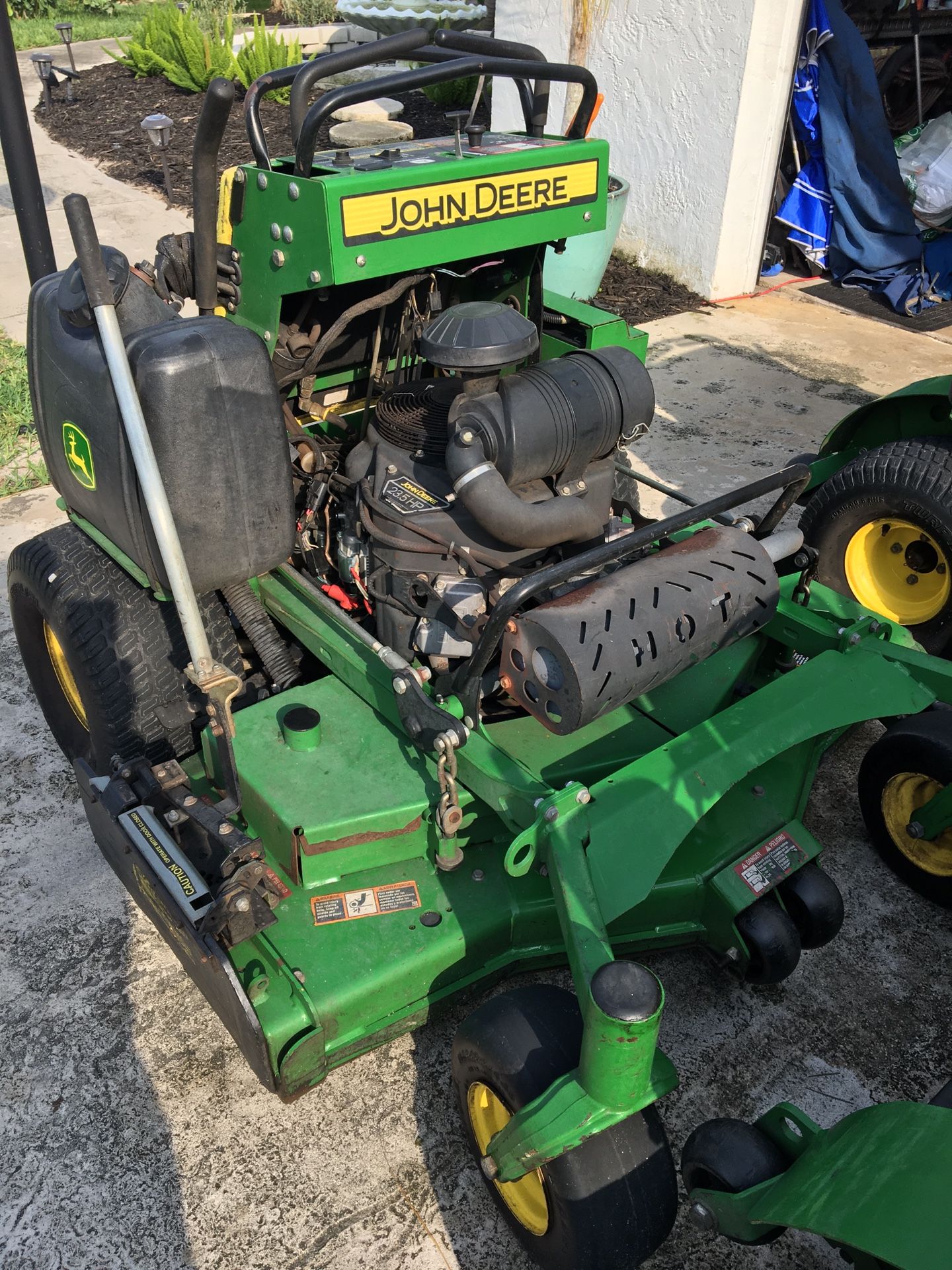 John Deere stand on mowers very clean well maintenance with Quick shoot