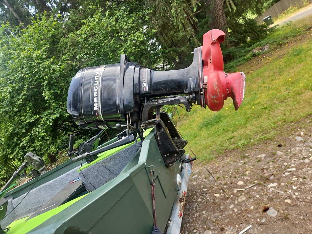 90 Hrs Mercury Out Board With Jet Pump Looking To Trade For A Four Stroke Tiller With Prop