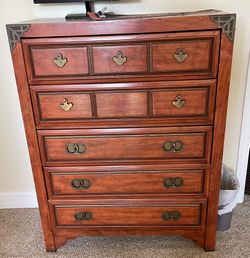 5 Drawer Chest With Two Matching Night Stands