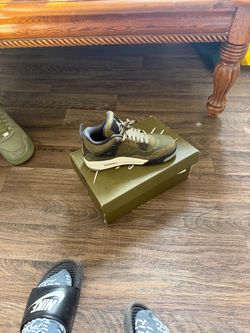 Air Jordan 4 Olive Green Sneakers 4.5y