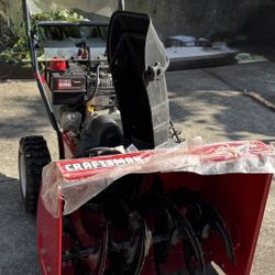 Craftsman Snow King - 24 inch Snow Plower (Made in USA) Gas Powered