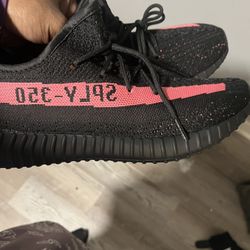 Brand New Adidas Yeezy Boost 350 V2 – No Box – With Receipt –