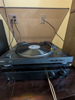 Sony Turntable + Stereo Receiver Set - Works Well