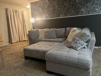 Cindy Crawford Metropolis 2-Piece sectional w/ Ottoman