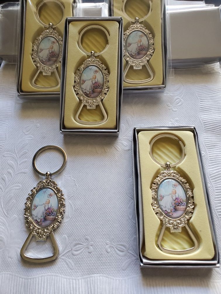 12 PCS Baptism Bottle Opener Keychain Party Favors/Recuerdos de Bautizo