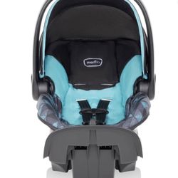 Baby Car Seat  Evenflo New In The Box 