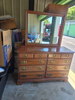Sterling House Early American Furniture Dresser with Mirror and Glass Top
