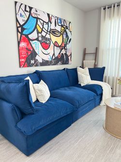 Deluxe Cloud 3-Seater Compact Modular Couch Sectional / White and Dark blue covers