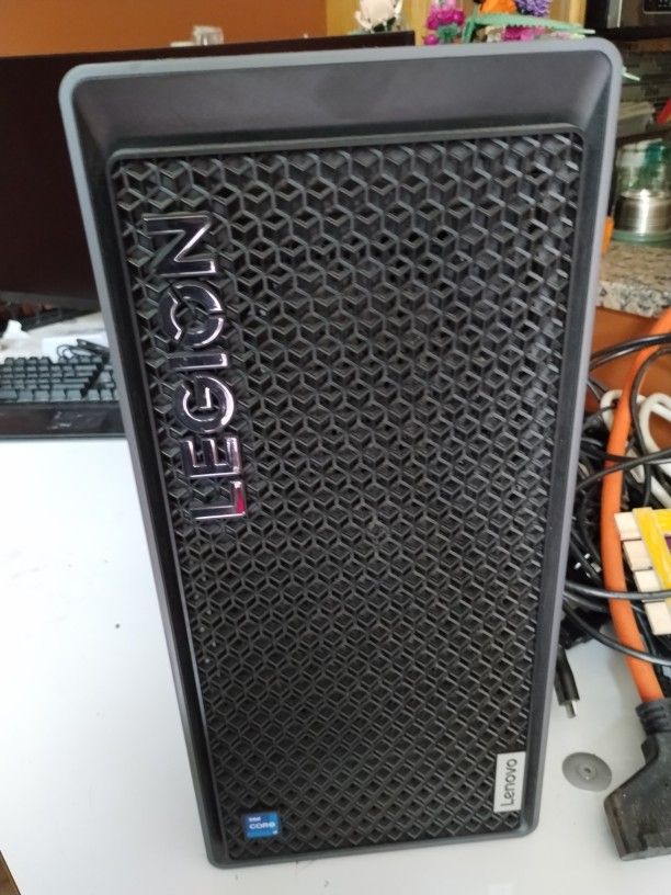 Lenovo Legion 4070 Super