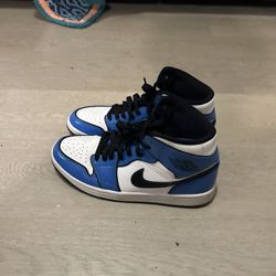 Jordan 1 Signal Blue