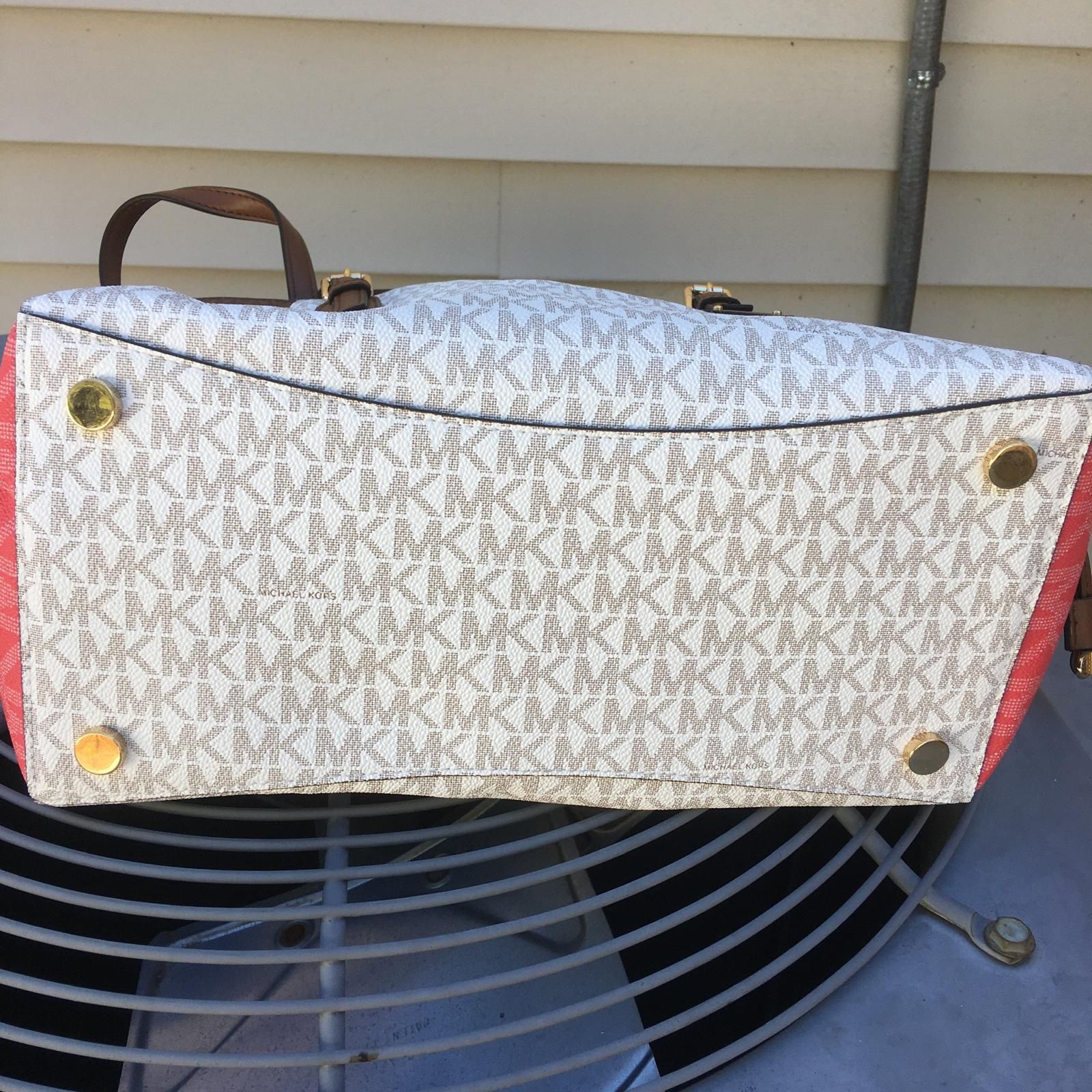 AUTHENTIC MICHAEL KORS