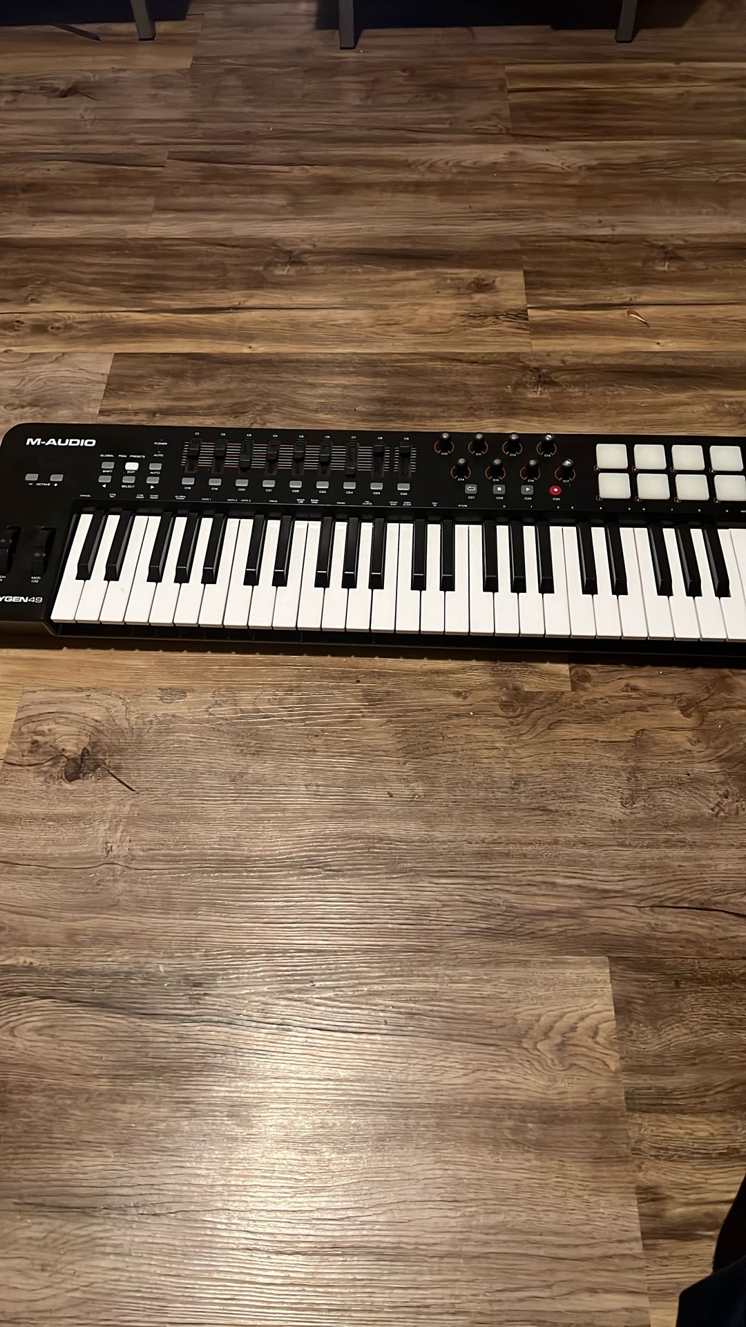 M-Audio OXYGEN 49