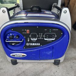 Yamaha Generator EF2400 ISHC