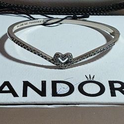 Pandora Authentic Brand New Sterling Silver Sparkling Heart Wishbone Solid Bangle Bracelet 6.7 -7.5 Available 