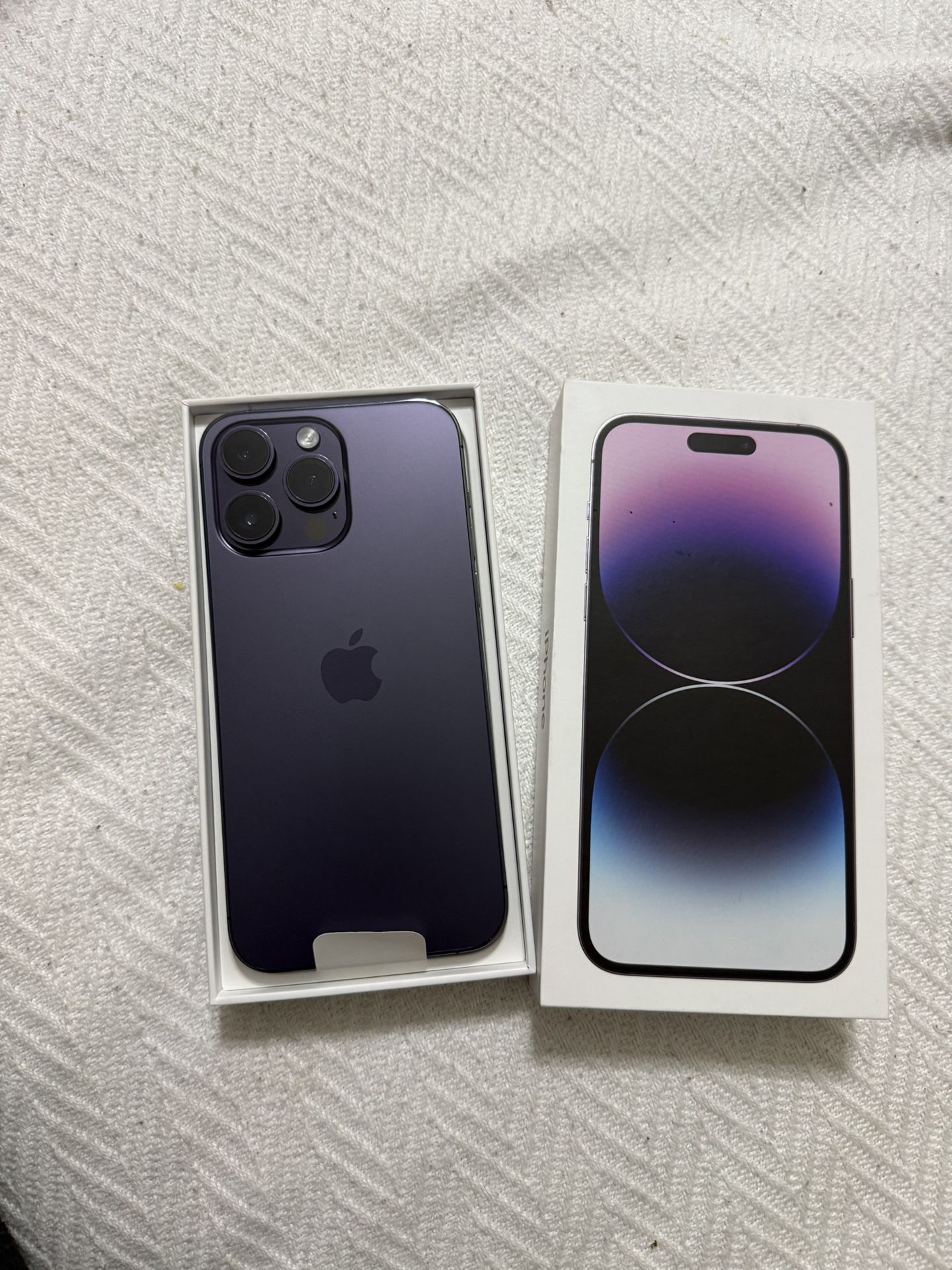 iPhone 14 PRO MAX