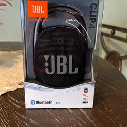 JBL CLIP 4 WATERPROOF  PORTABLE BLUETOOTH SPEAKER 
