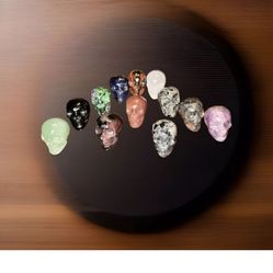 Crystal Skulls 18g,  13pc! 
