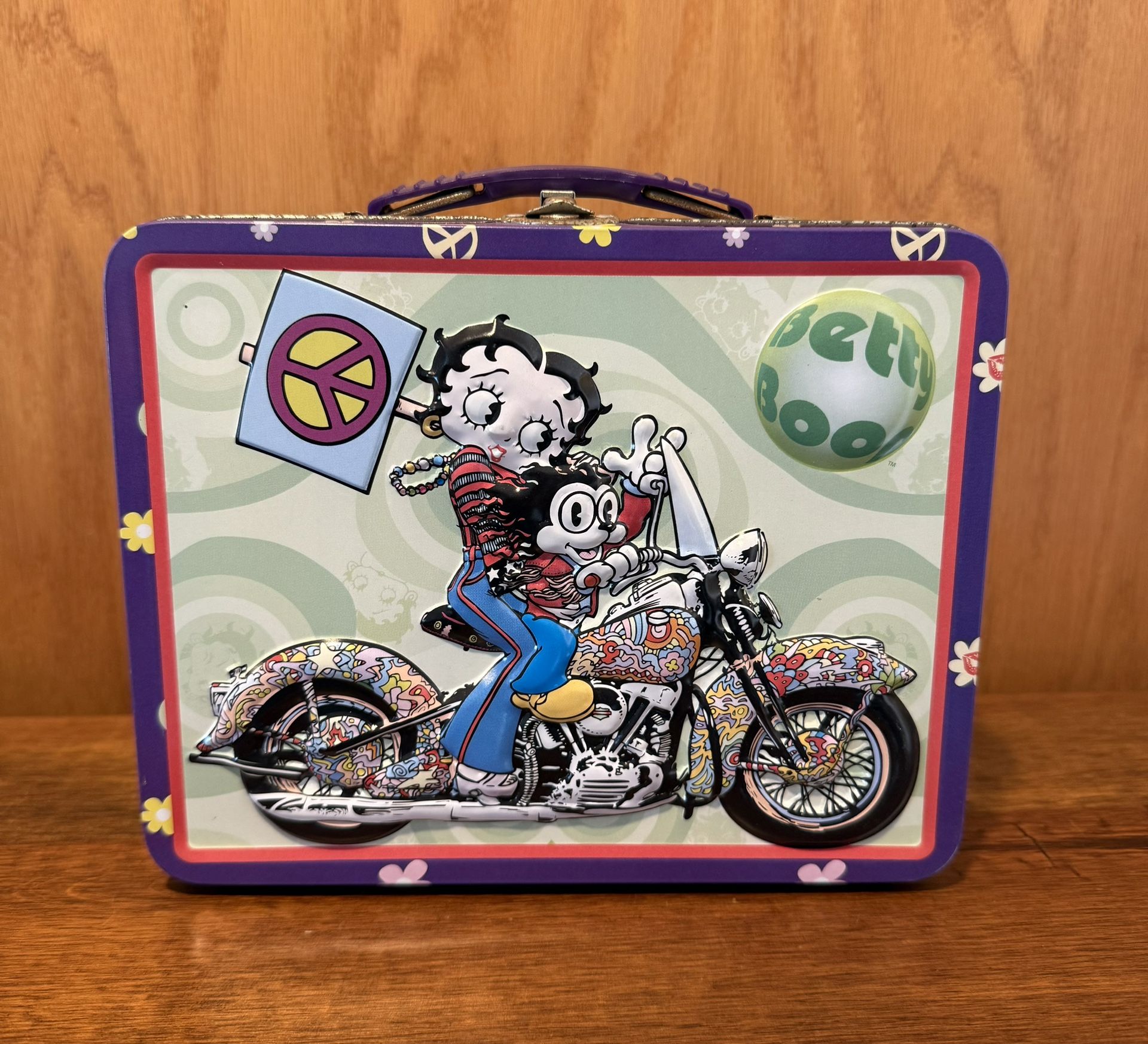 *SUPER RARE* VINTAGE BETTY BOOP PEACE SIGN HARLEY MOTORCYCLE TIN LUNCH BOX