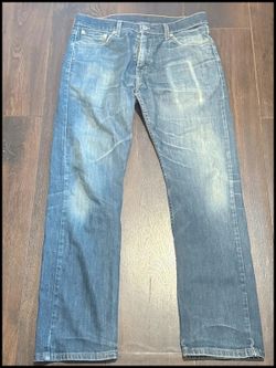 Levi’s 513 Slim Straight Jeans – Men’s W30 L30 – Medium Wash Denim 103