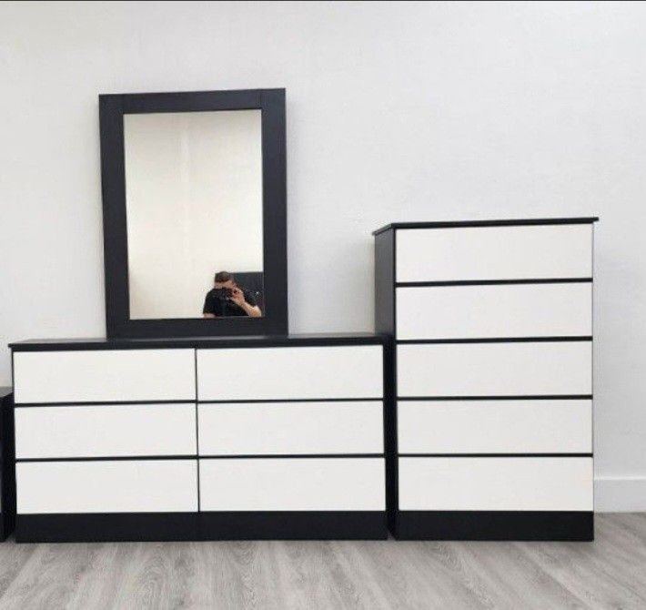 DRESSER WITH MIRROR AND CHEST
