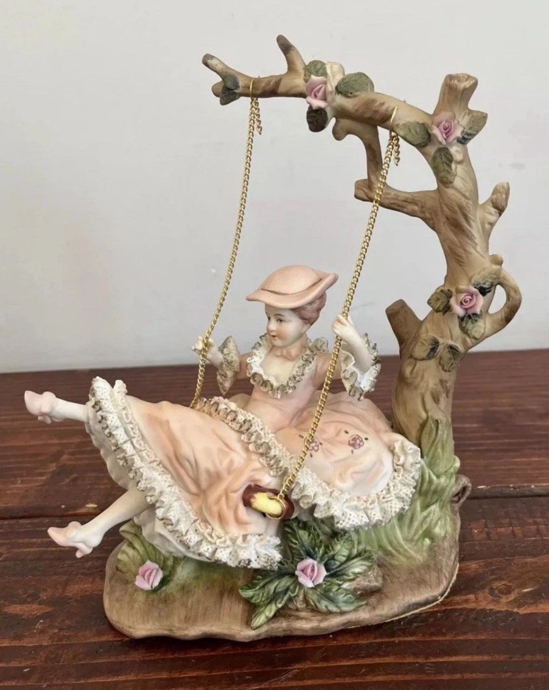 Ardalt Thorens Swing Movement Ceramic Japan Musical Box Figurine f225 Vintage