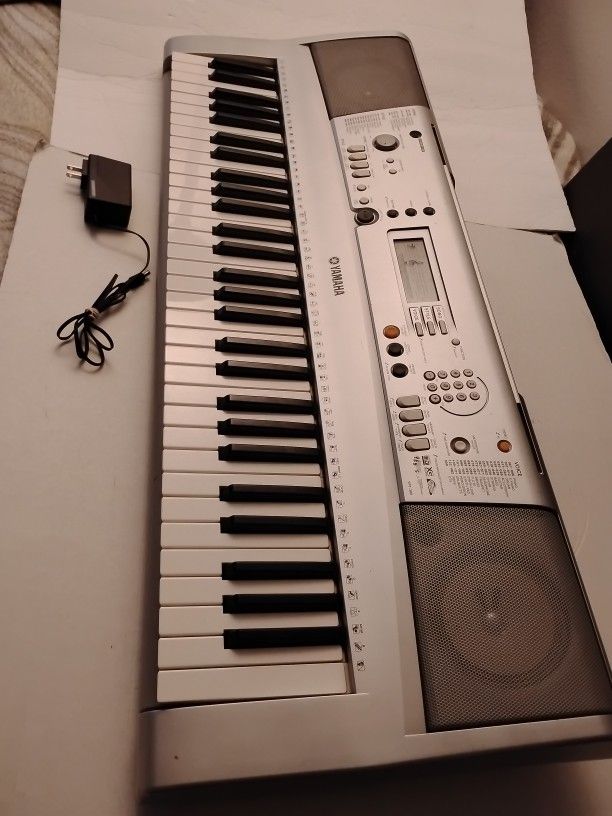 Yamaha Touch Response Keyboard