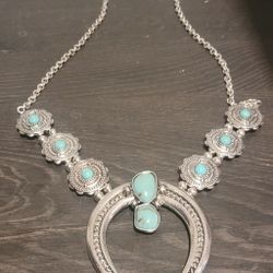 necklace 
