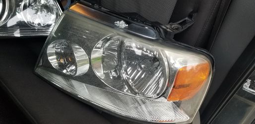 F150 left headlight
