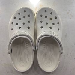 White Crocs J5 / Women’s 7