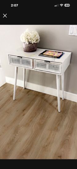Modern Desk With Drawers Easily Painted 