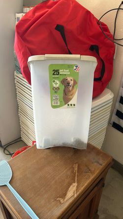 25 Gallon Pet Container