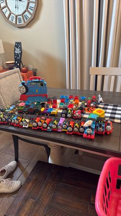 Thomas & Friends Toy Train Collection – Large Lot