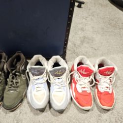 Size 14 Mens Shoes 2 Kyre Irvings 1 Nike