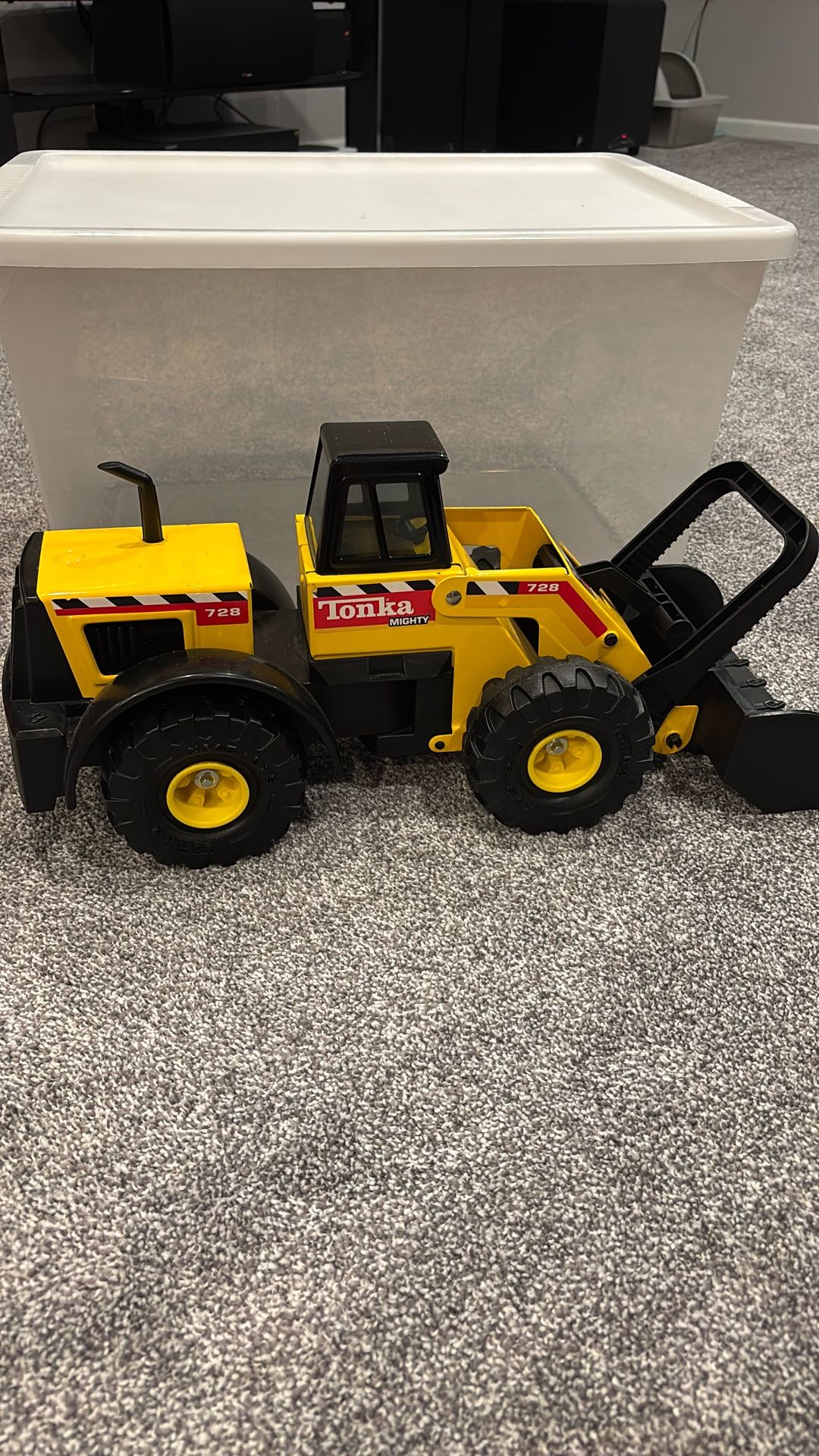 Toy Tonka Front Loader