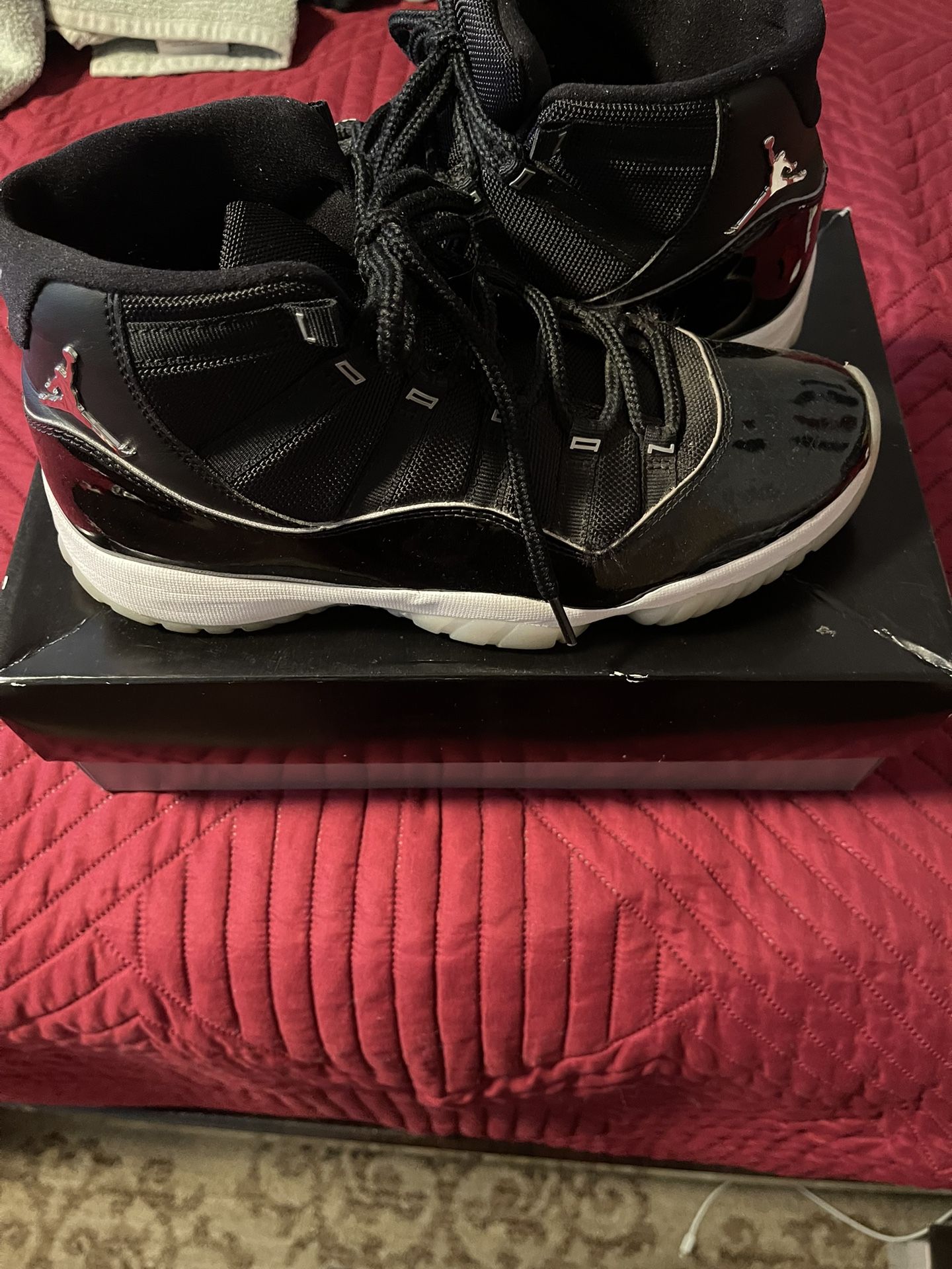 Jordan 11s