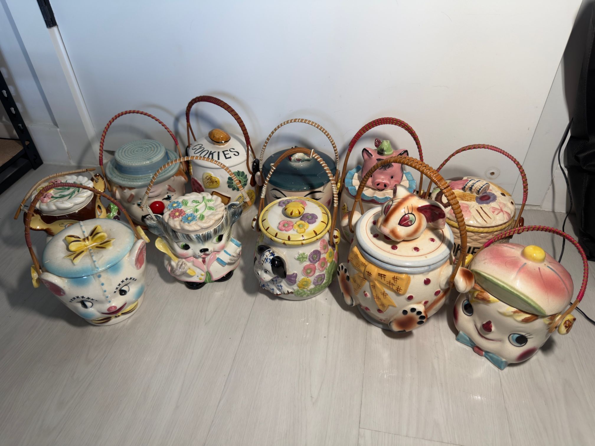 Lot of 11 Vintage Ceramic Cookie Jars