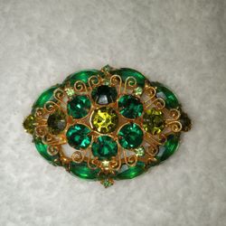 Juliana Green Oval Domed Brooch Filigree Scrolls Navette Chaton Rhinestones VTG