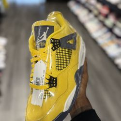 Air Jordan Retro 4 Lighting 