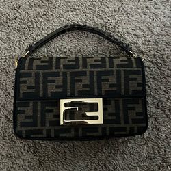 Fendi Purse Authentic