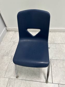Kids school chairs