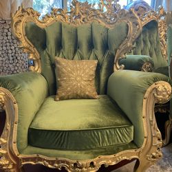 Very  Gorgeous Victorian Chair