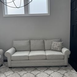 Bassett Sofa (2024)