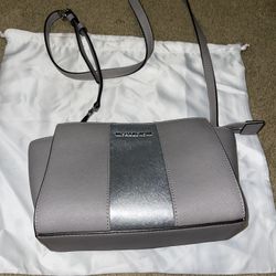 Modern Michael Kors mini  handbag