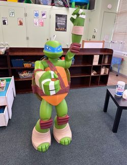 Leonardo Ninja Turtle