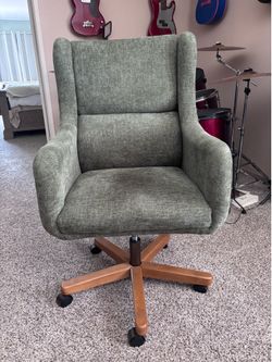 Desk chair I’m great condition