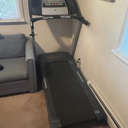 Pro Form Treadmill - Great Condition 