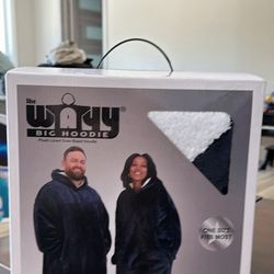The wavy big hoodie Snuggie plush lined over sized hoodie